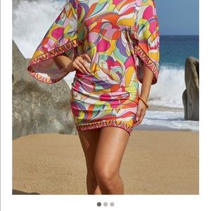 White House black market size Medium.  Worn once!